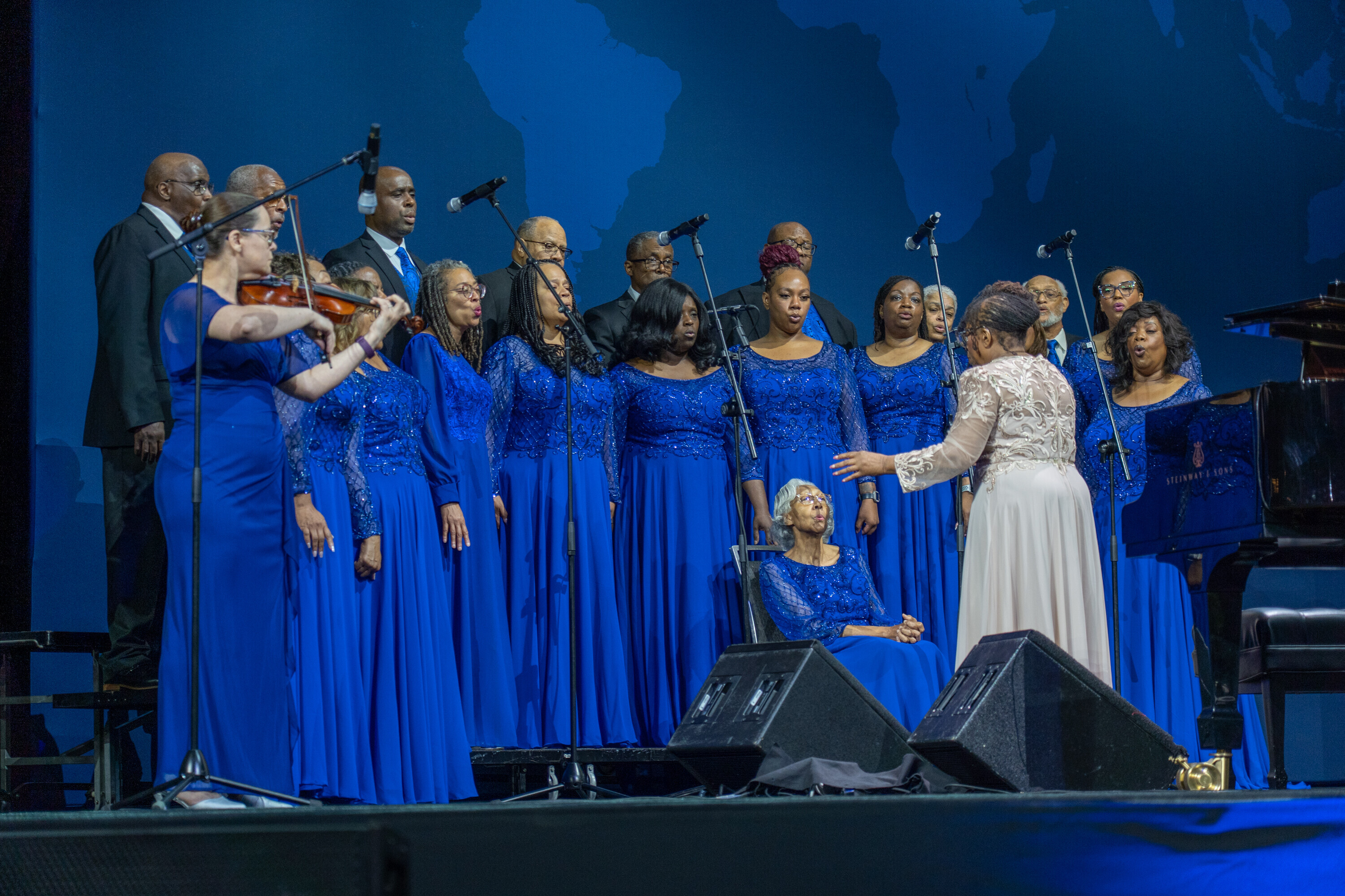 MONDAY AFTERNOON JULY 7 MUSICAL CONCERT Les Chanticleer, North American Division (NAD), singing I'll Never Turn Back No More at the afternoon musical concert on Monday, July 7, 2025.The 62nd General Conference Session of the Seventh-day Adventist Church, America’s Center Convention Complex, St. Louis, Missouri, USA, July 3-12, 2025. Camera date: Monday, July 7, 2025 14:47.
