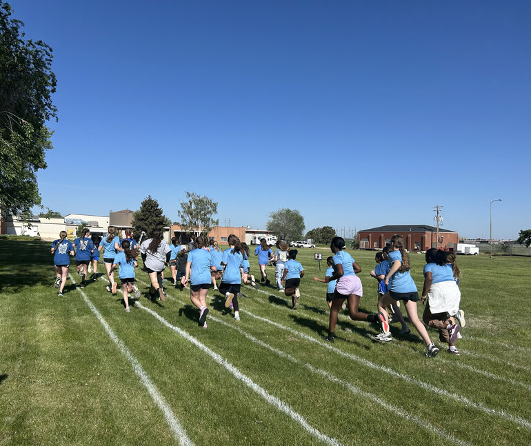 Mile Run Event Girls Division