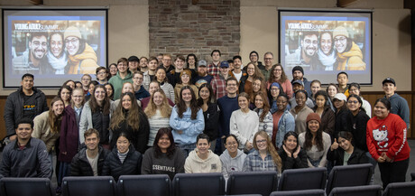 A large group of Young Adults gather for a group photo at the UCC Young Adult Retreat 2024.