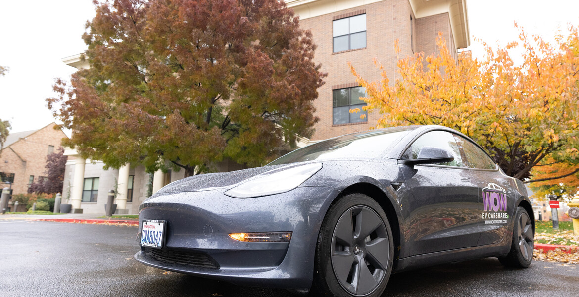 Tesla parked in front of WWU Administration Building