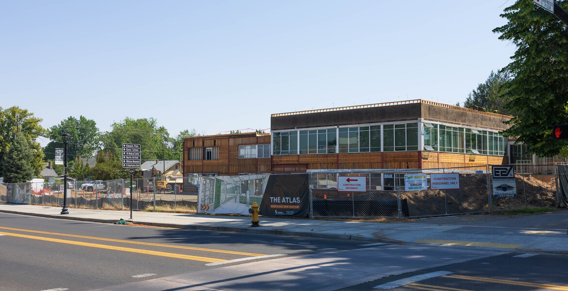 Student Life and Ministry Center construction
